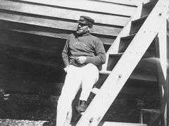 Albertine crewman c1890